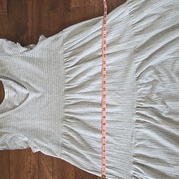 Flowy dress - Picture 5 of 6